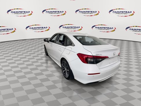 Used 2024 Honda Civic Touring image 6
