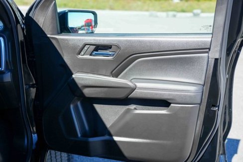 Used 2024 GMC Canyon Elevation image 17