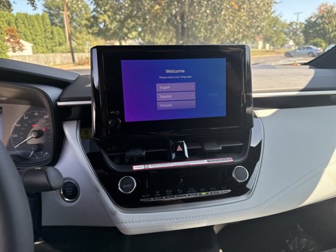 New 2025 Toyota Corolla SE image 17