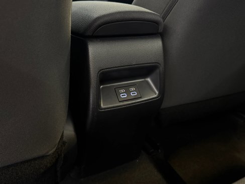 Used 2024 Toyota Corolla LE image 23
