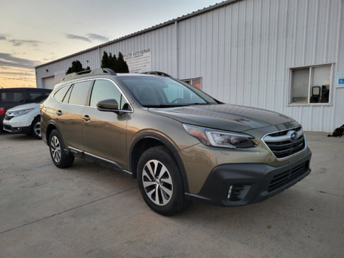 Used 2022 Subaru Outback Premium image 1