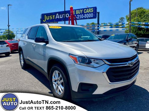 Used 2019 Chevrolet Traverse LS image 1