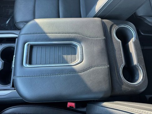 Used 2022 GMC Yukon XL Denali image 19