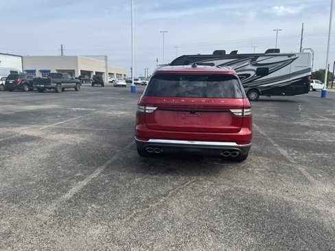 New 2025 Lincoln Aviator 2WD image 5