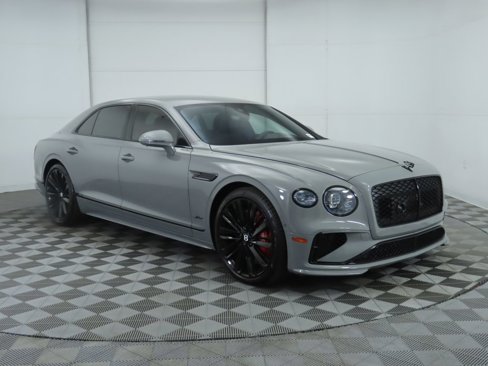 New 2025 Bentley Flying Spur Plug-In Hybrid image 3
