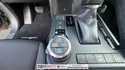 New 2025 Toyota Tacoma TRD Off-Road image 20