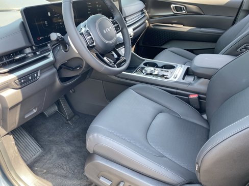 New 2026 Kia Carnival SX Prestige image 16