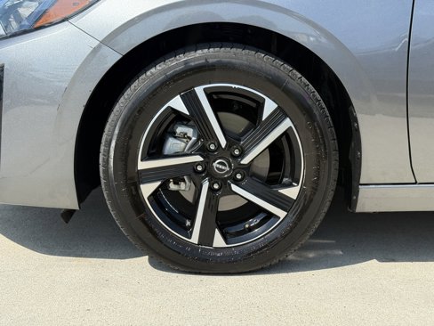 Used 2024 Nissan Sentra SV image 19