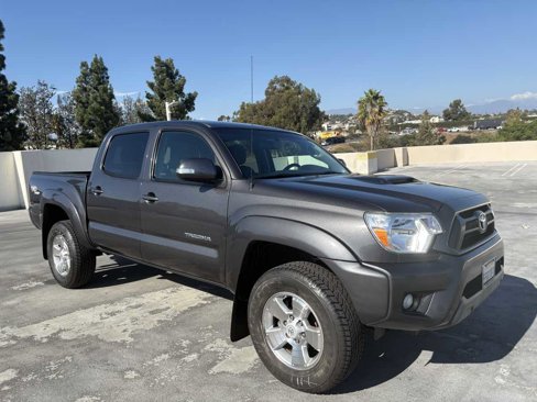 Used 2012 Toyota Tacoma PreRunner image 41