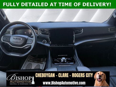Used 2023 Jeep Wagoneer L Series II image 4