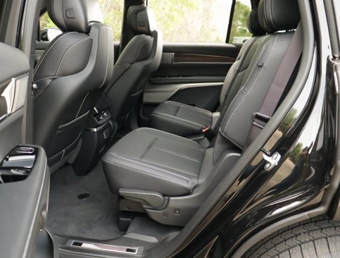 New 2026 Cadillac Vistiq Luxury image 35
