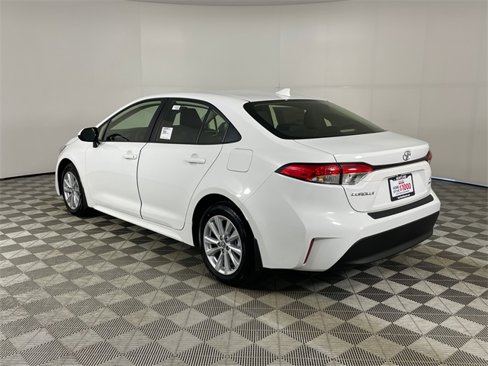 New 2026 Toyota Corolla LE w/ LE Premium Package image 5