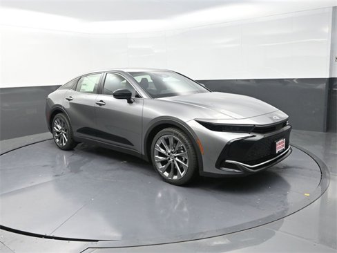New 2026 Toyota Crown Limited image 9
