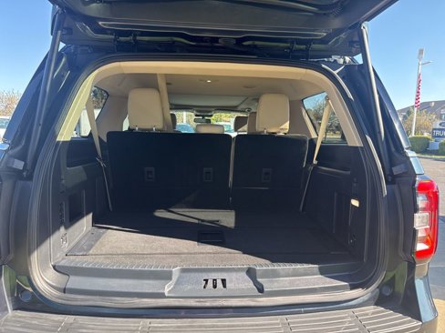 Used 2022 Ford Expedition Max Platinum image 32
