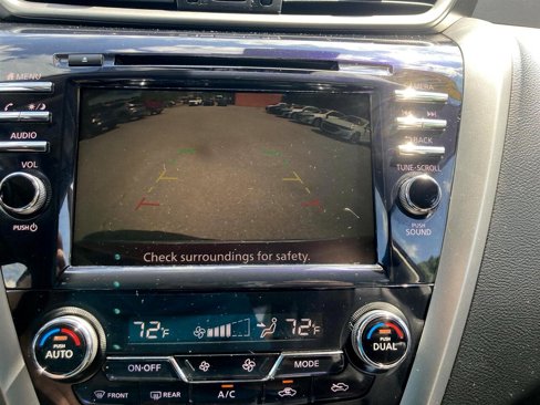 Used 2023 Nissan Murano SV image 21