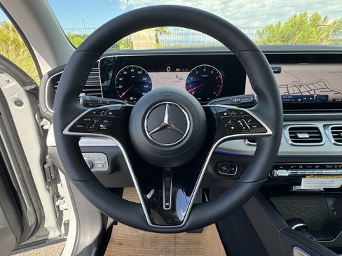 New 2026 Mercedes-Benz GLS 450 4MATIC image 22