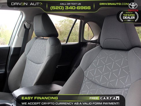 Used 2022 Toyota RAV4 XLE image 11