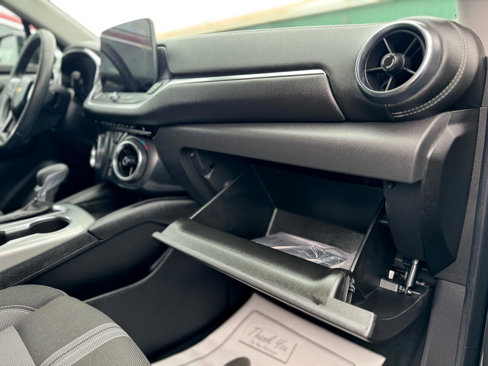 Used 2025 Chevrolet Blazer LT image 30