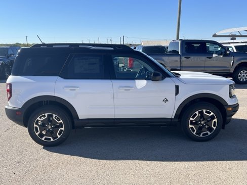 New 2024 Ford Bronco Sport Outer Banks w/ Tech Package image 9