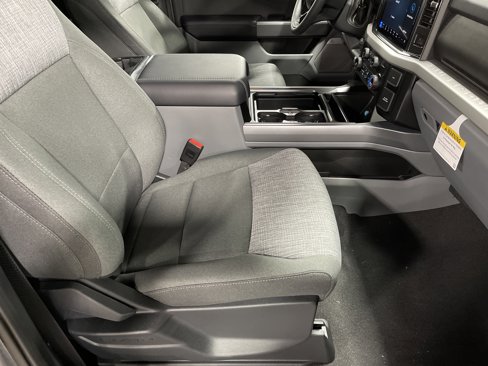 New 2026 Ford F250 XLT image 16