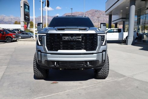 Used 2025 GMC Sierra 2500 Denali Ultimate image 9