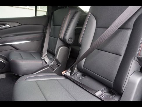 New 2026 Chevrolet Traverse Z71 w/ Enhanced Driving Package image 8