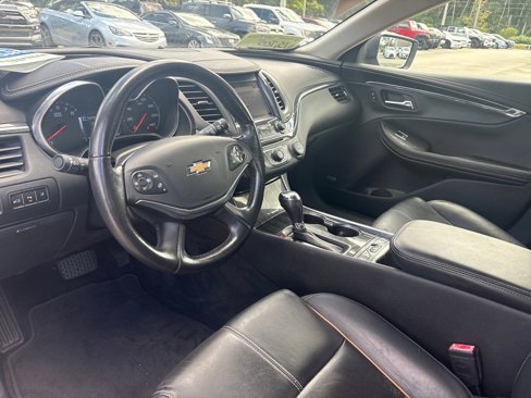 Used 2018 Chevrolet Impala Premier w/ Premier Confidence Package image 4