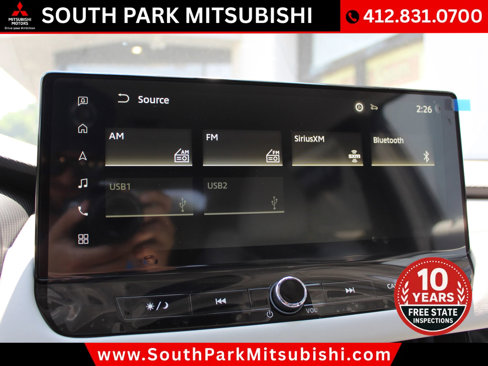 New 2025 Mitsubishi Outlander SE image 19