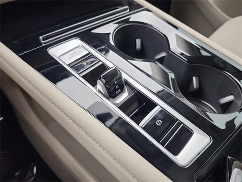 New 2026 Volkswagen Atlas SE image 24