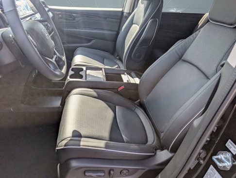 New 2026 Honda Odyssey Elite image 5