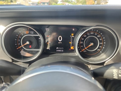 Used 2020 Jeep Wrangler Unlimited Sahara image 22