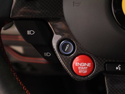 Certified 2022 Ferrari F8 Tributo image 29
