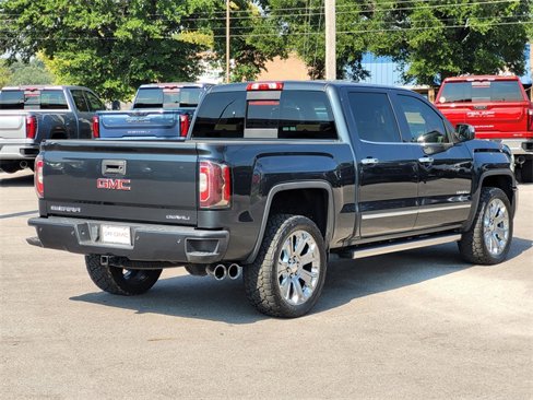 Used 2018 GMC Sierra 1500 Denali w/ Denali Ultimate Package image 4