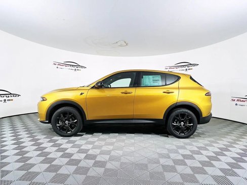 New 2024 Dodge Hornet GT w/ GT Blacktop Package image 5