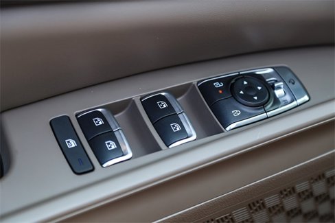 New 2026 Kia Carnival SX image 21