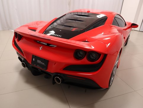 Certified 2022 Ferrari F8 Tributo image 10