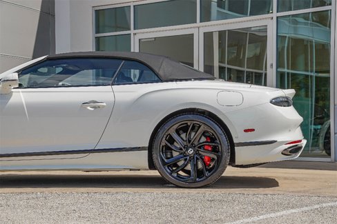 New 2025 Bentley Continental GT Speed image 16