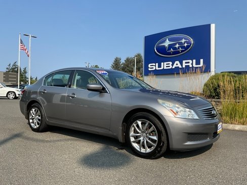 Used 2009 INFINITI G37 x image 2