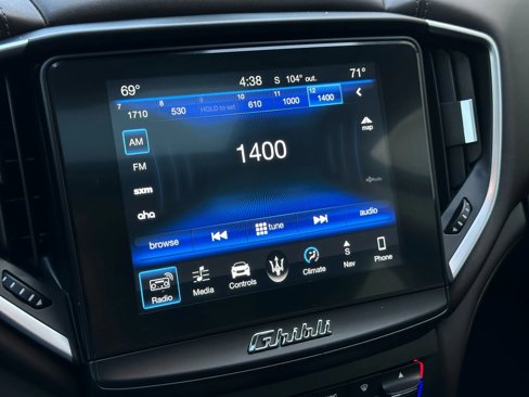 Used 2018 Maserati Ghibli GranLusso image 39