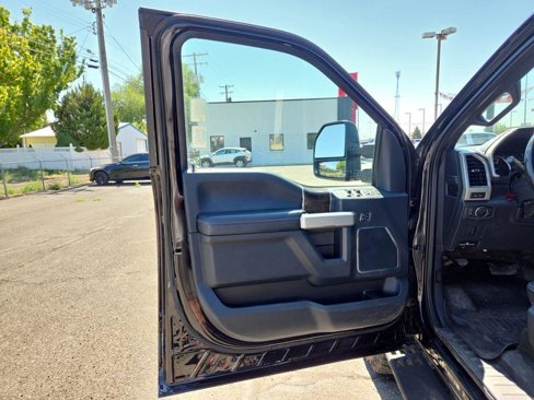 Used 2022 Ford F350 Lariat w/ Tremor Off-Road Package image 34
