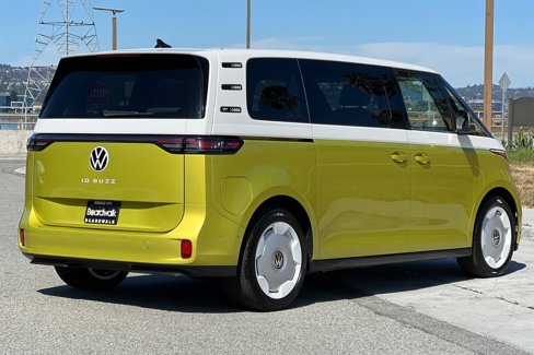 New 2025 Volkswagen ID. Buzz 1st Edition image 4
