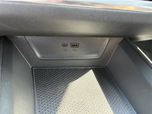 New 2026 Chevrolet Equinox LT w/ Convenience Package II image 14