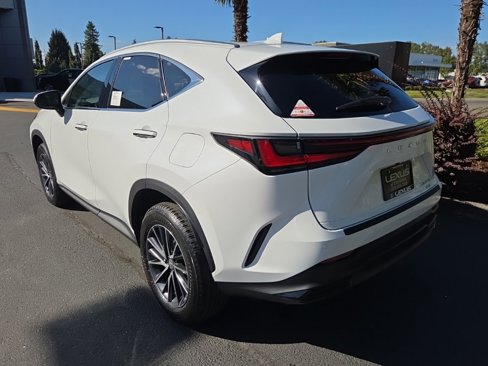 New 2026 Lexus NX 350 AWD image 3