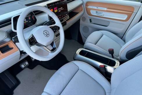 New 2025 Volkswagen ID. Buzz 1st Edition image 10