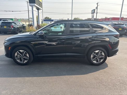 Certified 2025 Hyundai Tucson SEL image 6