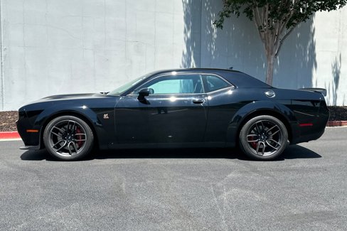 Used 2019 Dodge Challenger R/T Scat Pack w/ Widebody Package image 7