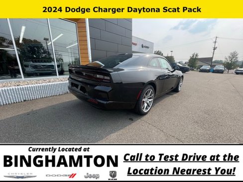 Used 2024 Dodge Charger R/T Scat Pack w/ Plus Group image 5