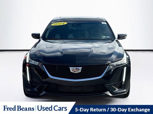 Used 2024 Cadillac CT5 Sport image 2