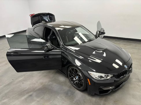 Used 2017 BMW M4 Competition image 26