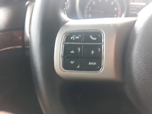 Used 2013 Jeep Grand Cherokee Limited w/ Trailer Tow Group IV image 21